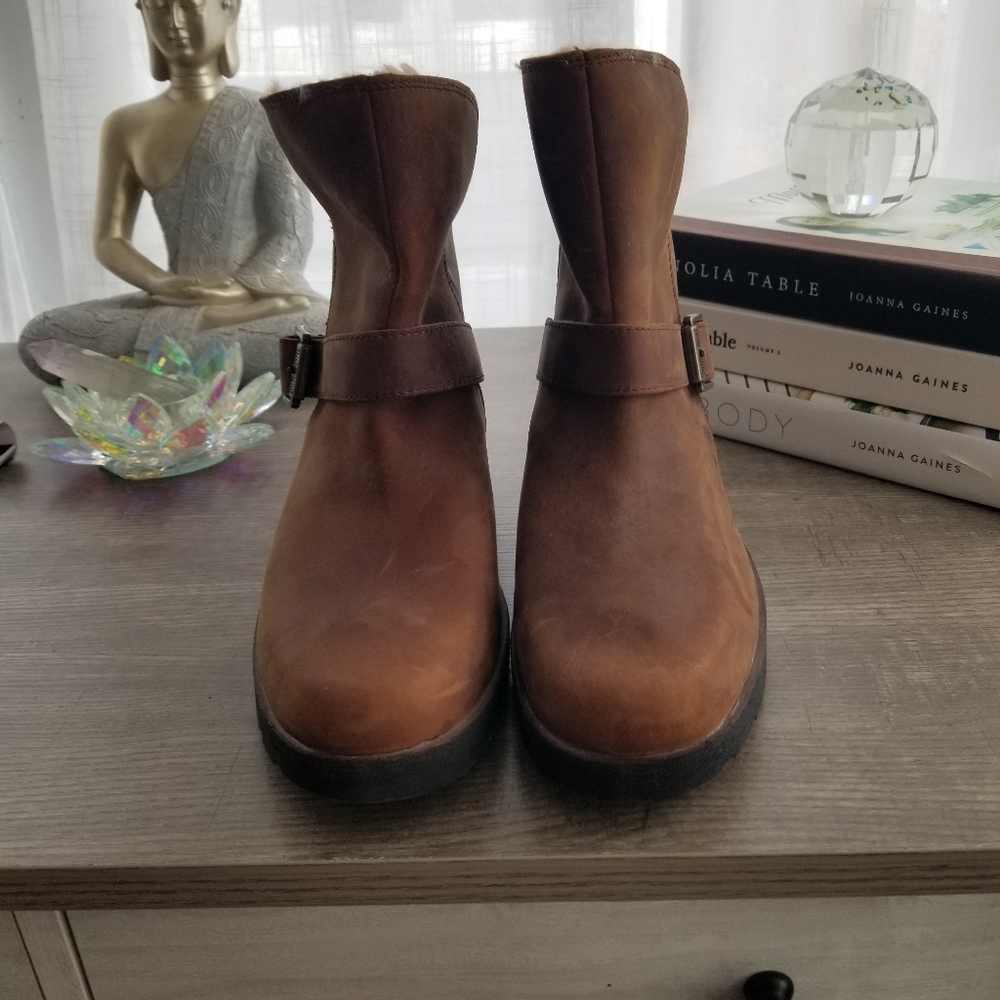 Timberland womans Gracelyn biker boot